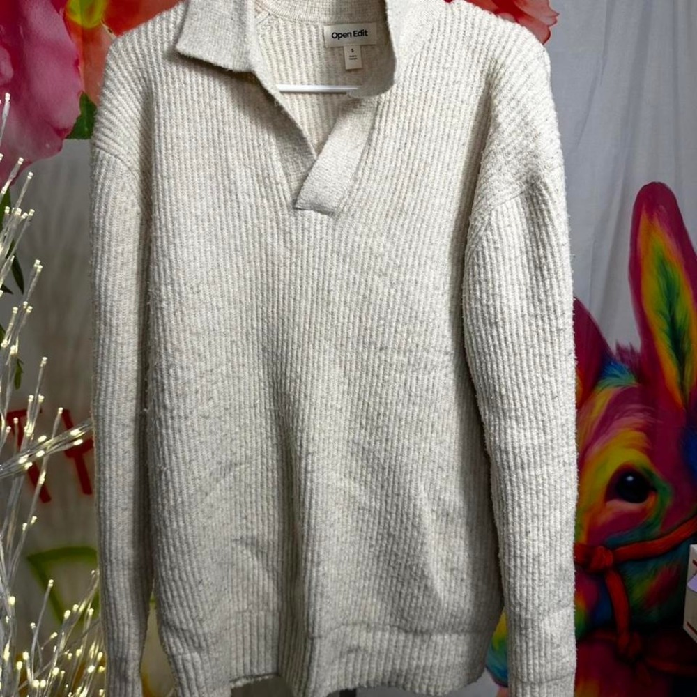W40. Open Edit cream sweater Size S